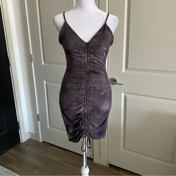 Bodycon Ruched Dress - Picture 1 of 8